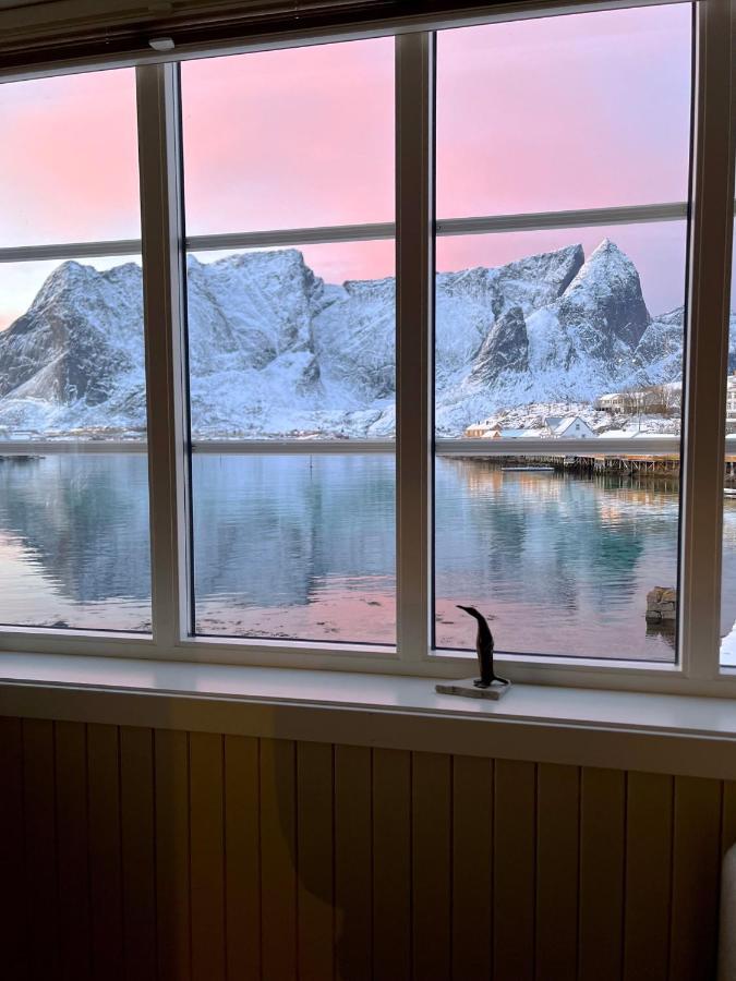 Villa Little White House Reine Esterno foto