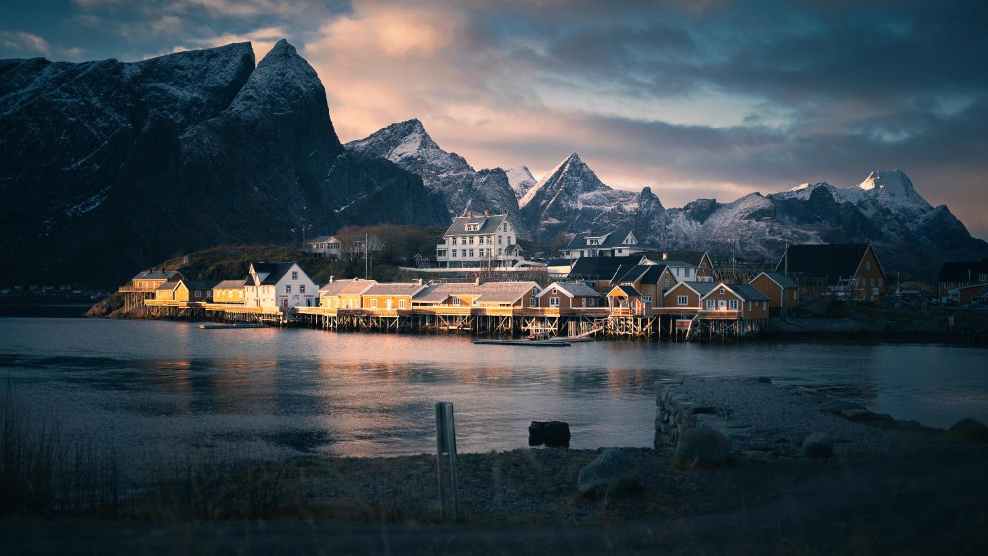 Villa Little White House Reine Esterno foto