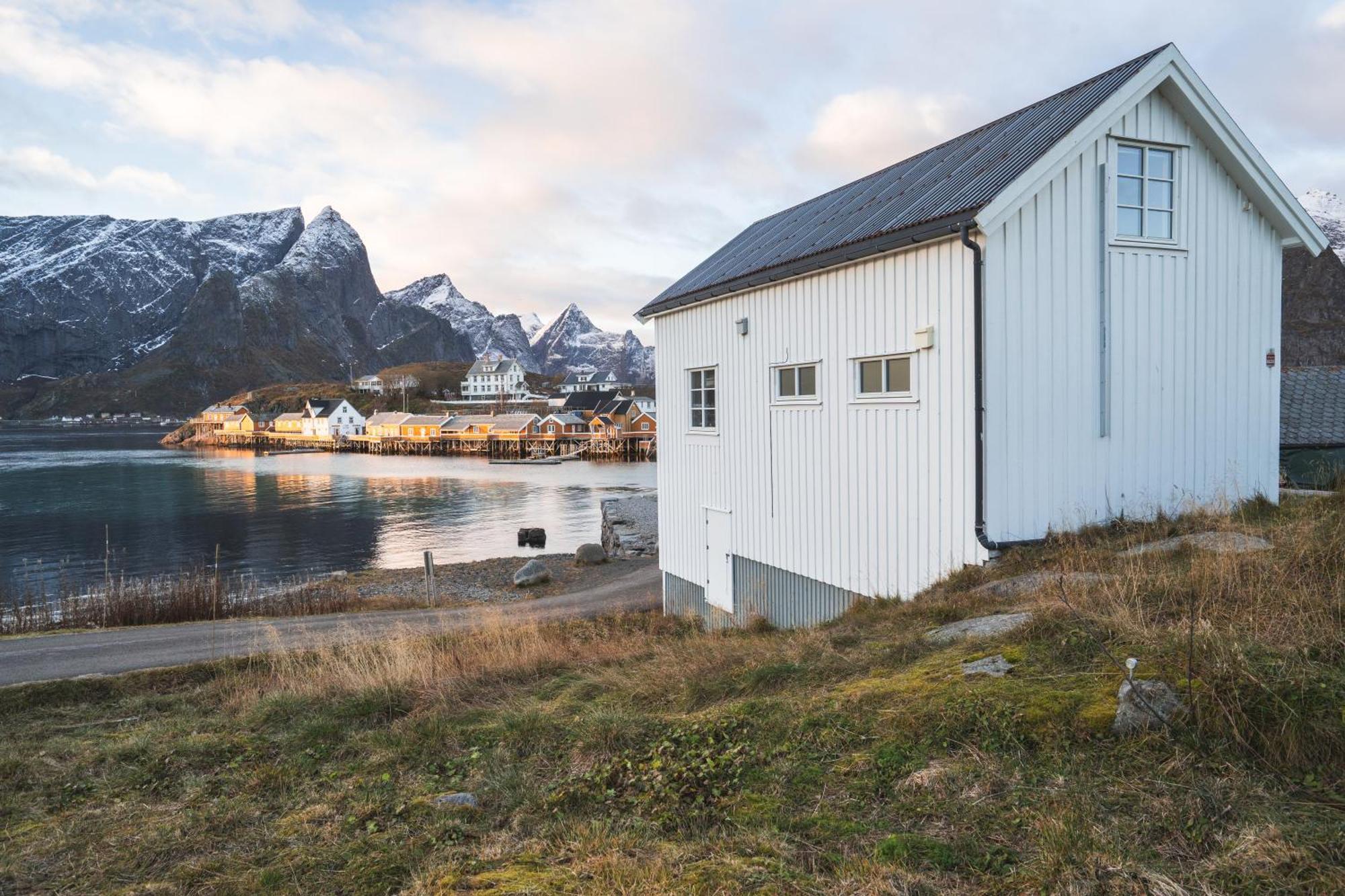 Villa Little White House Reine Esterno foto